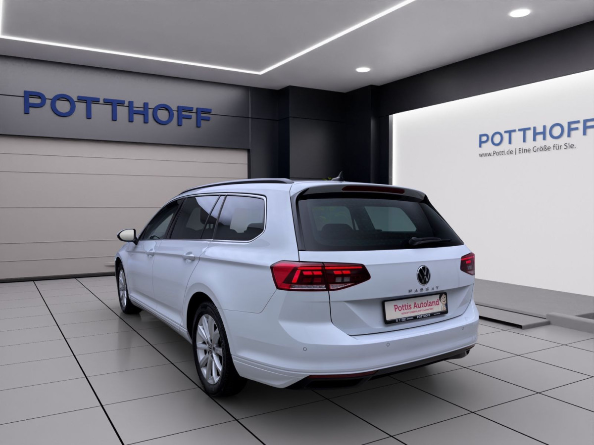 Thumb 1: Volkswagen Passat Variant 2.0 TDI DSG BUSINESS AHK KAMERA PDC NAVI