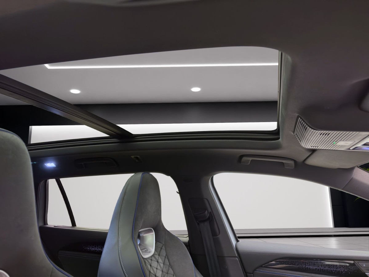 Thumb 16: Volkswagen Passat Variant 1.5 TSI eHybrid DSG R-LINE PANO AHK NAVI IQ.LIGHT