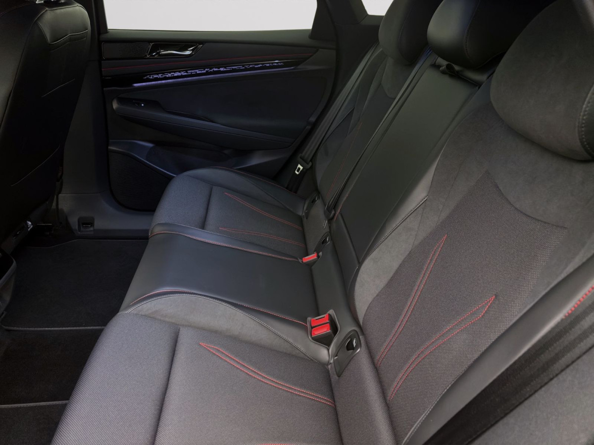 Thumb 13: Volkswagen ID.7 Tourer 4M GTX AHK IQ.LIGHT NAVI ACC