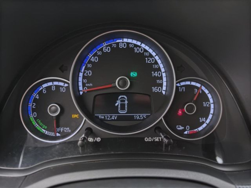 Bild 11: Volkswagen e-up! MOVE UP! DAB+ WEIß FOLIERT