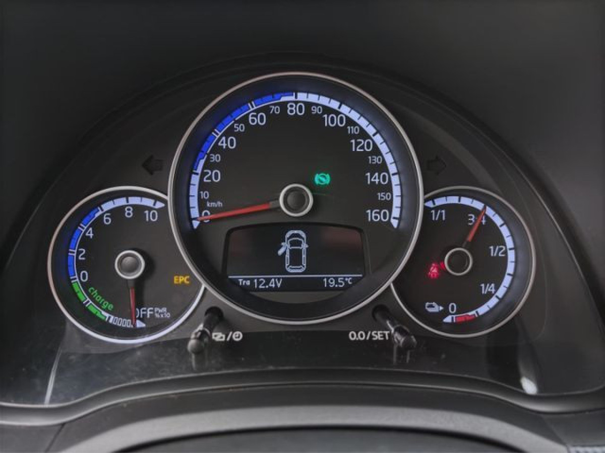 Thumb 11: Volkswagen e-up! MOVE UP! DAB+ WEIß FOLIERT