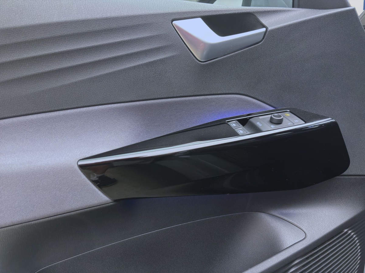 Thumb 9: Volkswagen ID.3 PRO PERFORMANCE NAVI PDC LED KLIMA
