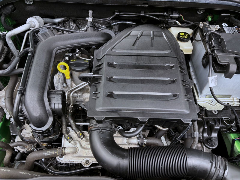 Bild 17: Škoda Kamiq 1.0 TSI MONTE CARLO PANO KAMERA AHK NAVI