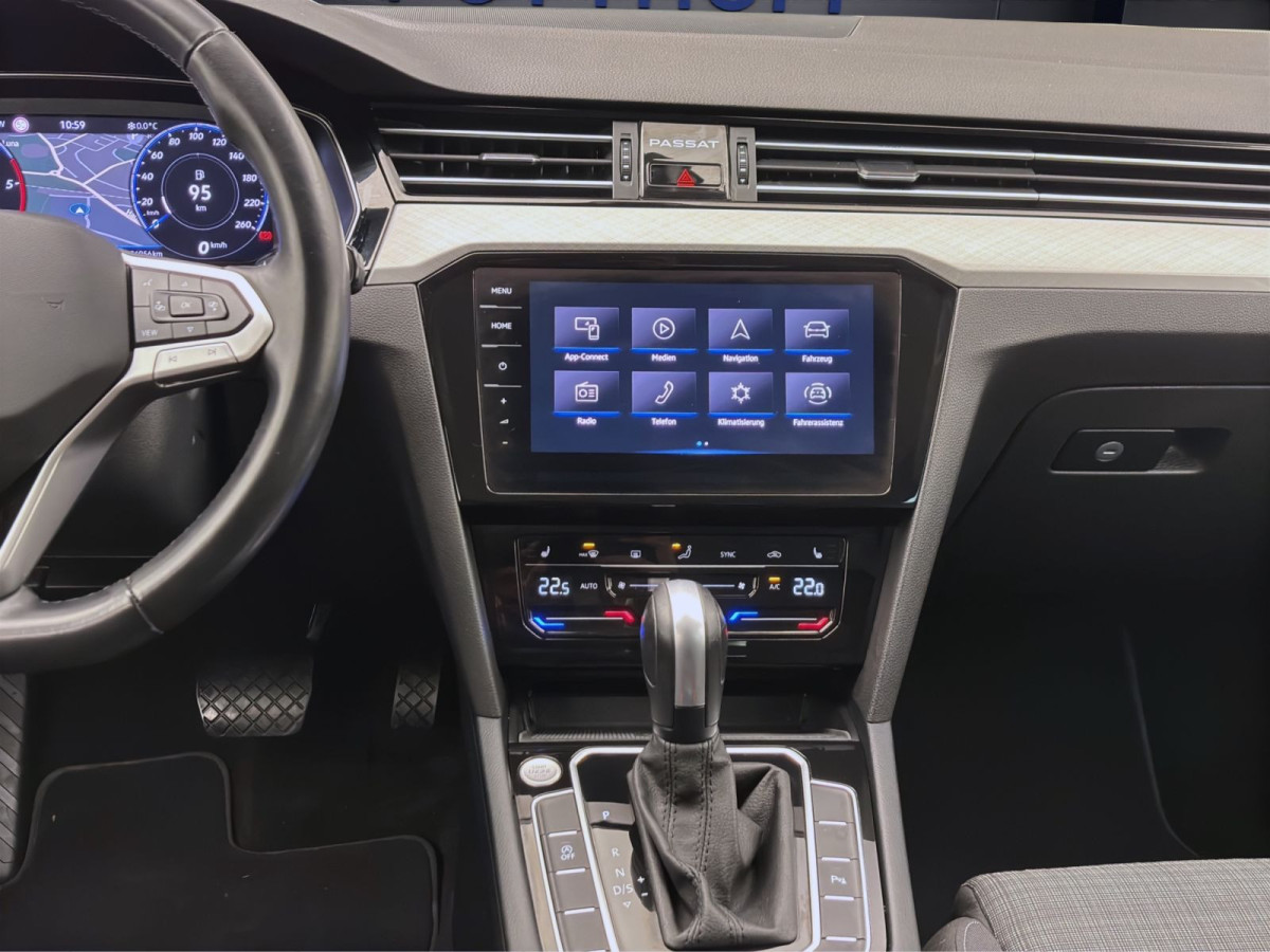 Thumb 13: Volkswagen Passat Variant 2.0 TDI DSG BUSINESS NAVI KAMERA PDC SITZHZG