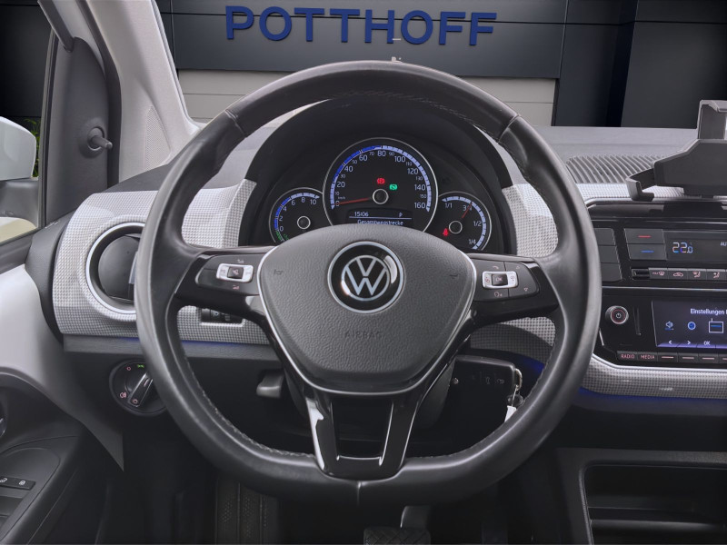 Bild 10: Volkswagen e-up! MOVE UP! KLIMA BLUETOOTH DAB+