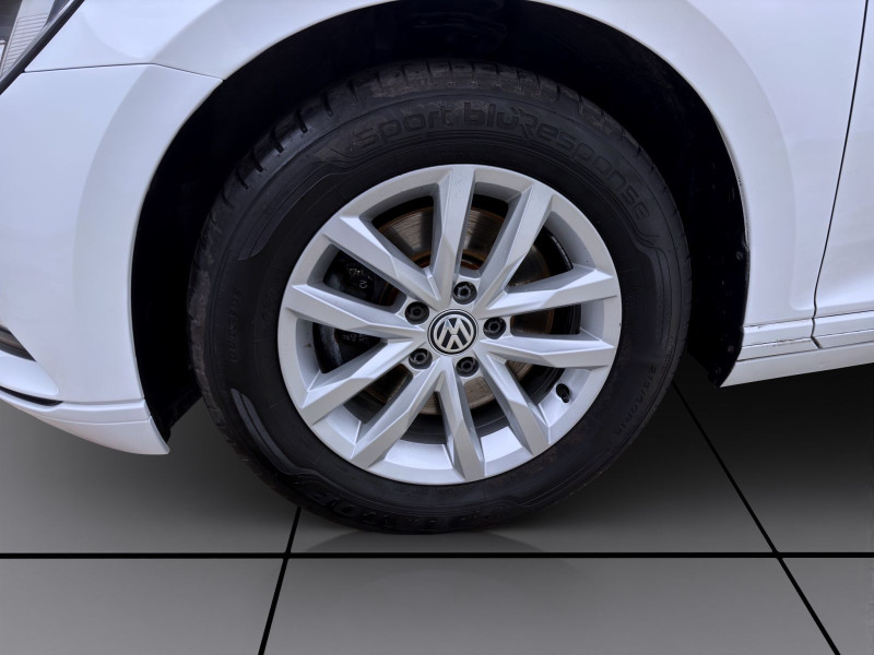 Bild 7: Volkswagen Passat Variant 1.6 TDI DSG COMFORTLINE NAVI ACC PDC KAMERA