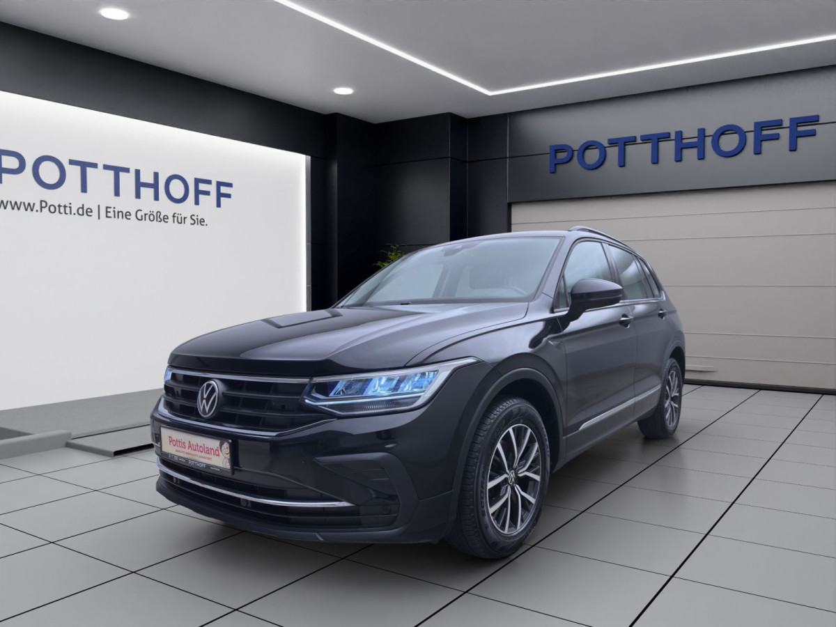 Thumb 0: Volkswagen Tiguan 2.0 TDI DSG LIFE NAVI AHK KAMERA PDC