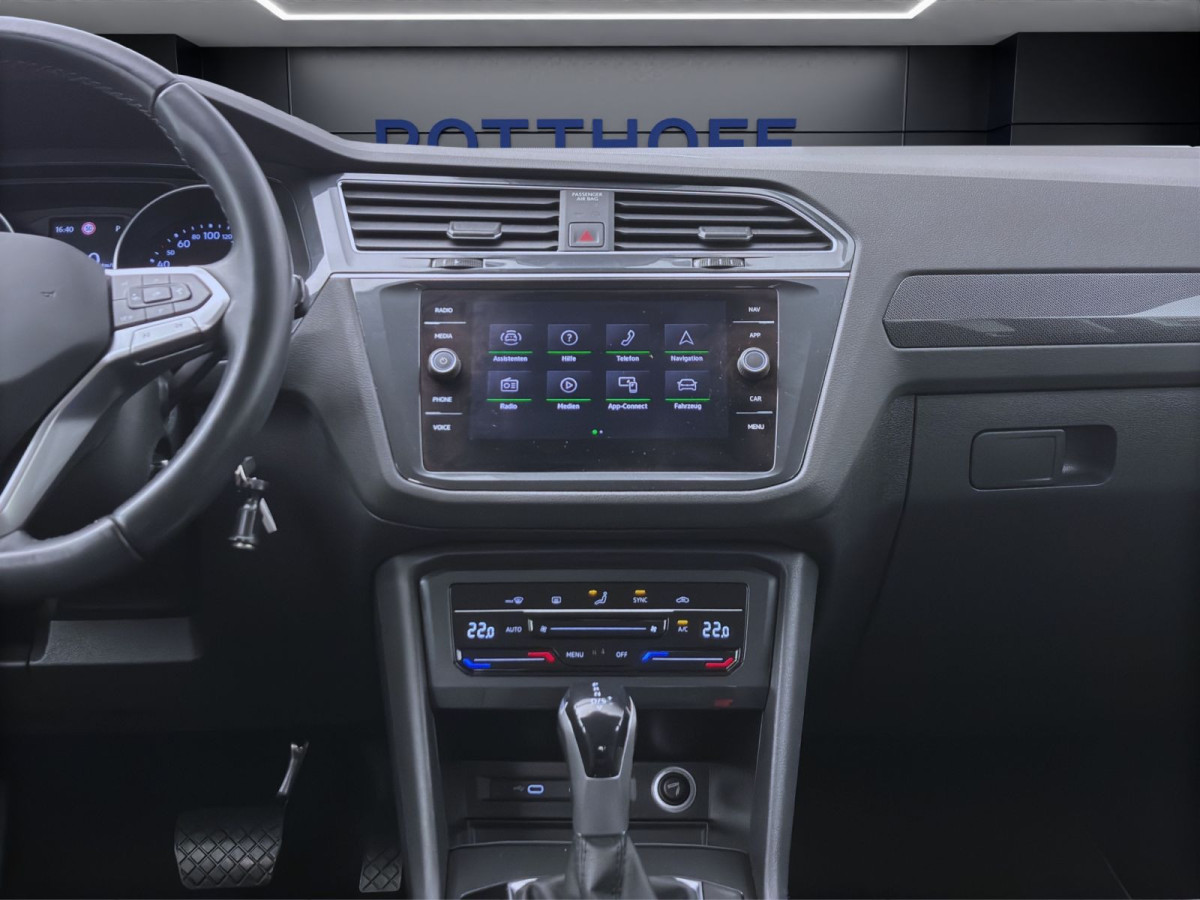 Thumb 13: Volkswagen Tiguan 2.0 TDI DSG LIFE NAVI AHK KAMERA PDC