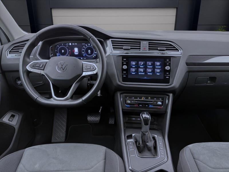 Bild 12: Volkswagen Tiguan 2.0 TDI DSG ELEGANCE PANO IQ.LIGHT KAMERA PDC