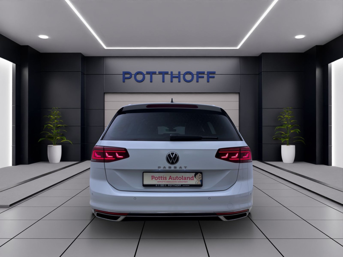 Thumb 2: Volkswagen Passat Variant 2.0 TDI DSG ELEGANCE STDHZG AHK PANO NAVI