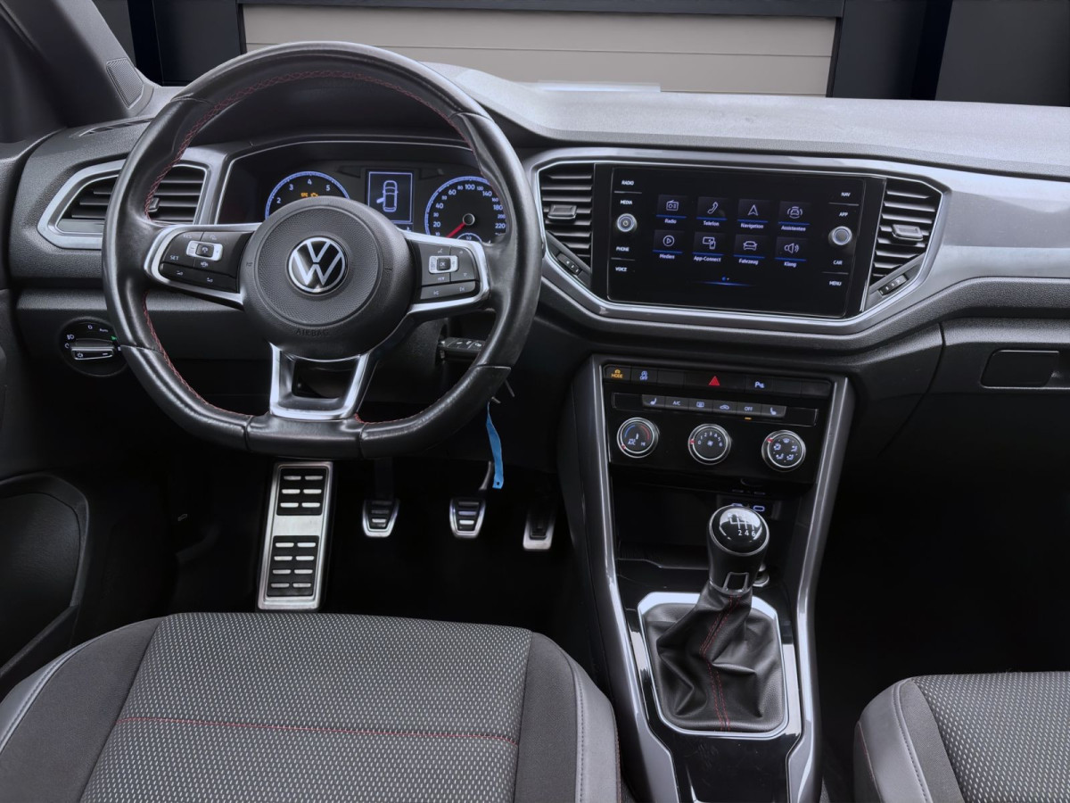 Thumb 12: Volkswagen T-Roc 1.5 TSI SPORT NAVI PDC LED SITZHZG ACC