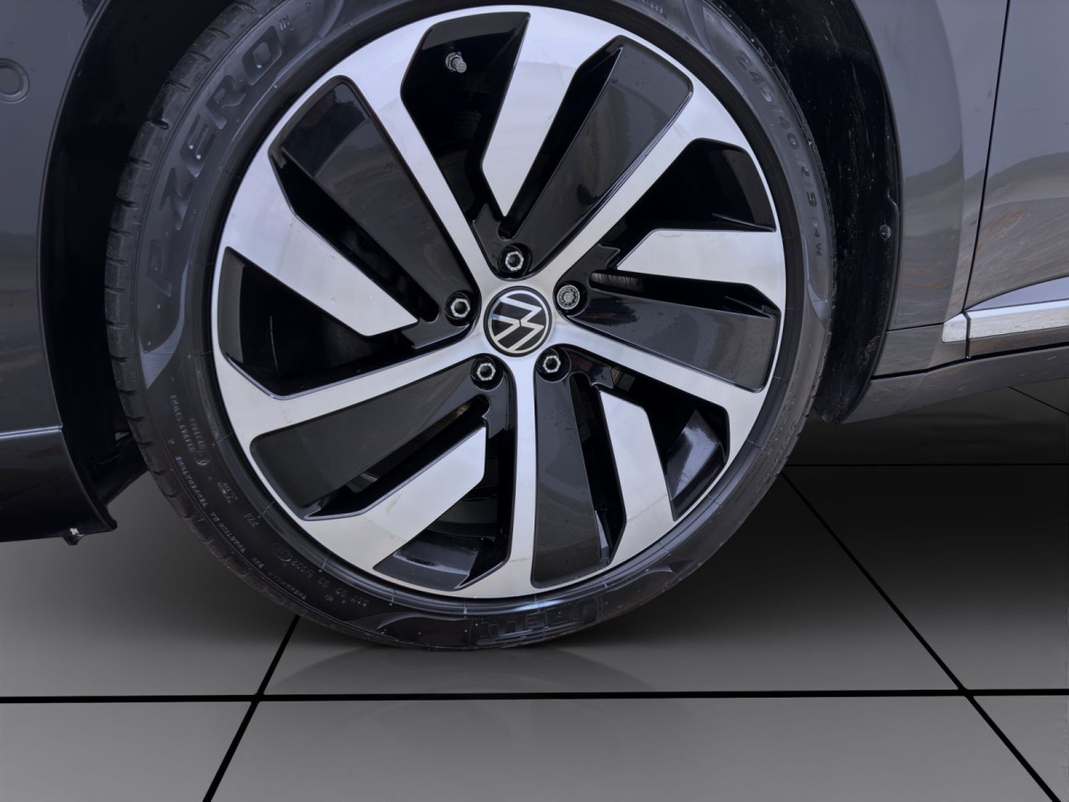 Thumb 7: Volkswagen Arteon Shooting Brake 2.0 TDI DSG 4M R-LINE STANDHZG AHK NAVI