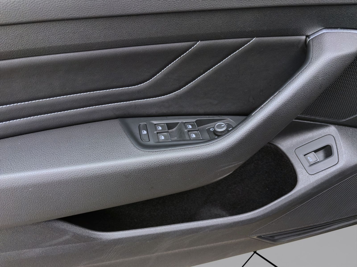 Thumb 9: Volkswagen Arteon Shooting Brake 2.0 TDI DSG 4M R-LINE STANDHZG AHK NAVI