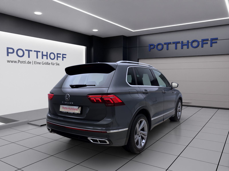 Bild 4: Volkswagen Tiguan 2.0 TDI DSG R-LINE NAVI IQ.LIGHT PDC SITZHZG