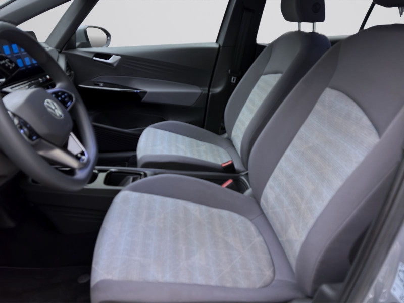 Bild 8: Volkswagen ID.3 PURE PERFORMANCE NAVI PDC LED DAB+