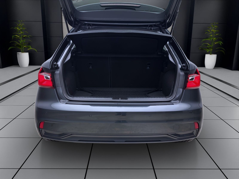 Bild 3: Audi A1 Sportback 30 TFSI ADVANCED PDC SITZHZG KLIMA VIRTUAL