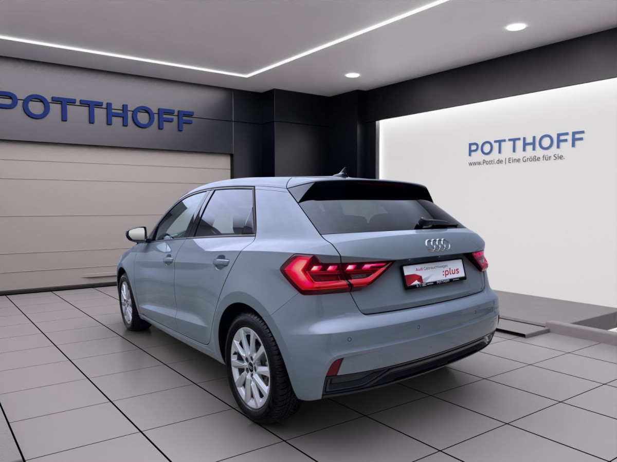 Thumb 1: Audi A1 Sportback 30 TFSI ADVANCED NAVI PDC LED SITZHZG