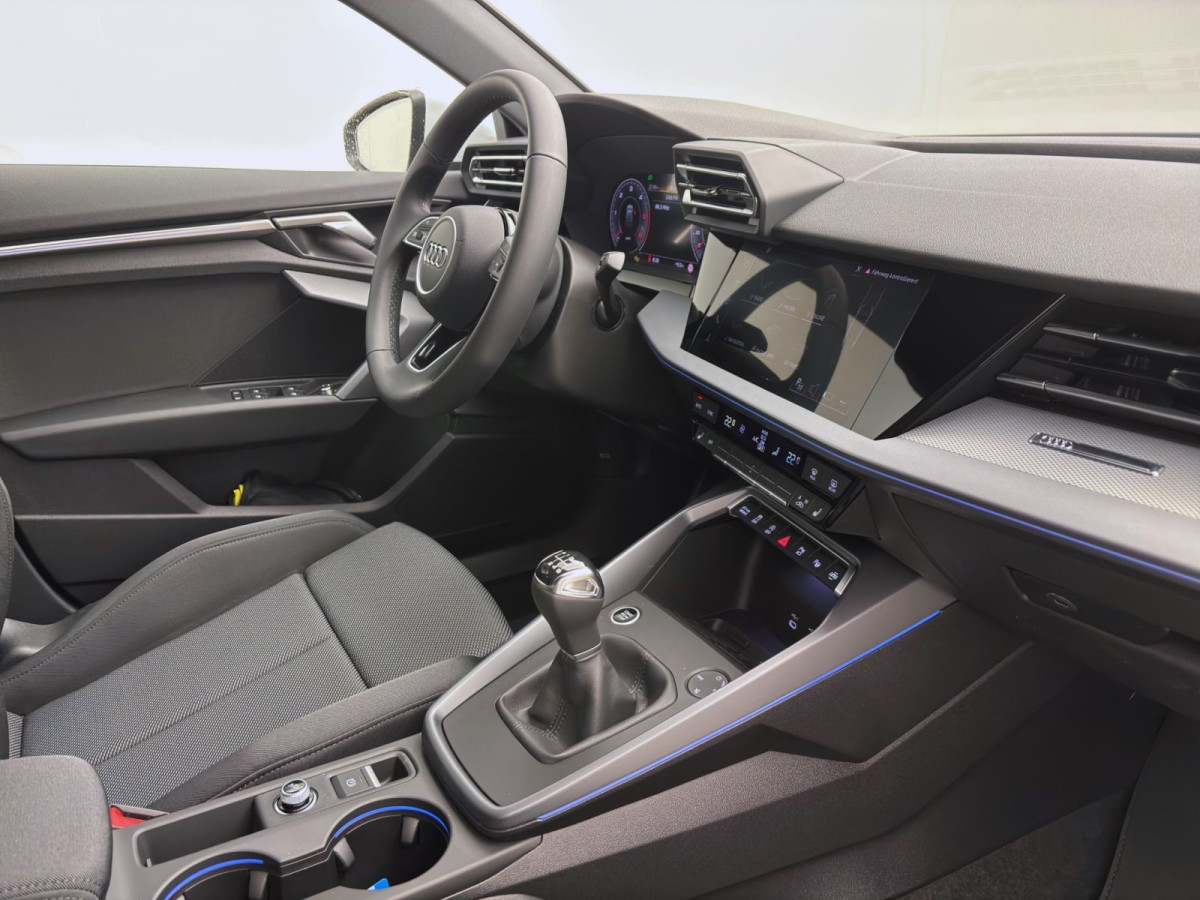 Thumb 15: Audi A3 Sportback 30 TDI NAVI LED KAMERA VIRTUAL