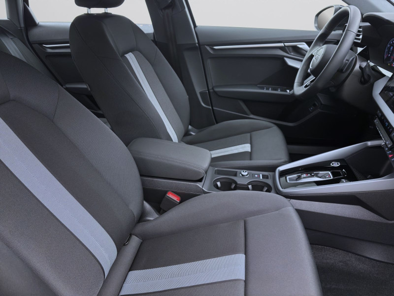 Bild 15: Audi A3 Limousine 35 TFSI ADVANCED AHK NAVI KAMERA SITZHZG