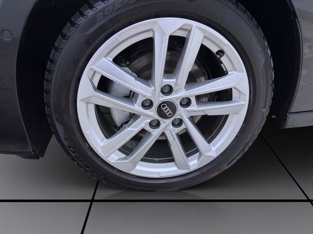 Thumb 7: Audi A3 Limousine 35 TFSI ADVANCED AHK NAVI KAMERA SITZHZG