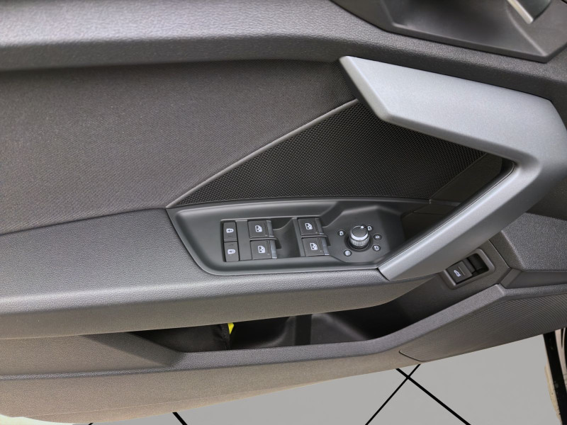 Bild 9: Audi A3 Limousine 35 TFSI ADVANCED AHK KAMERA PDC NAVI+