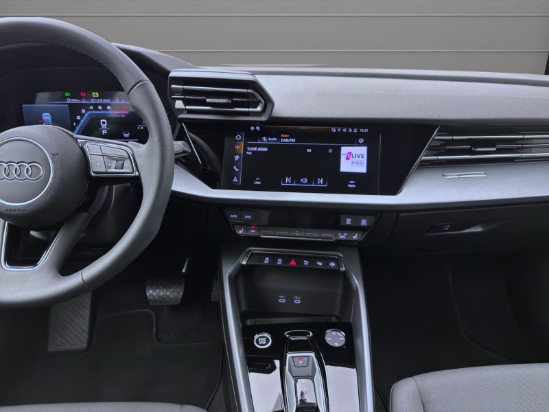 Bild 11: Audi A3 Limousine 35 TFSI ADVANCED AHK KAMERA NAVI+ PDC