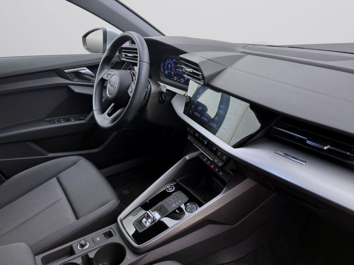 Thumb 15: Audi A3 Sportback 35 TFSI ADVANCED AHK PDC SITZHZG KLIMA