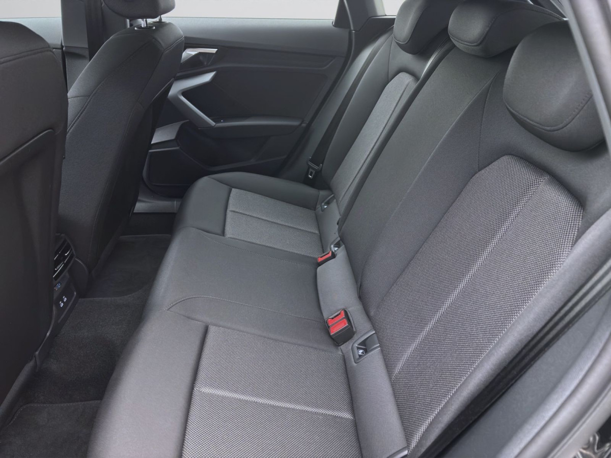 Thumb 13: Audi A3 Sportback 30 TFSI S LINE NAVI SITZHZG PDC VIRTUAL