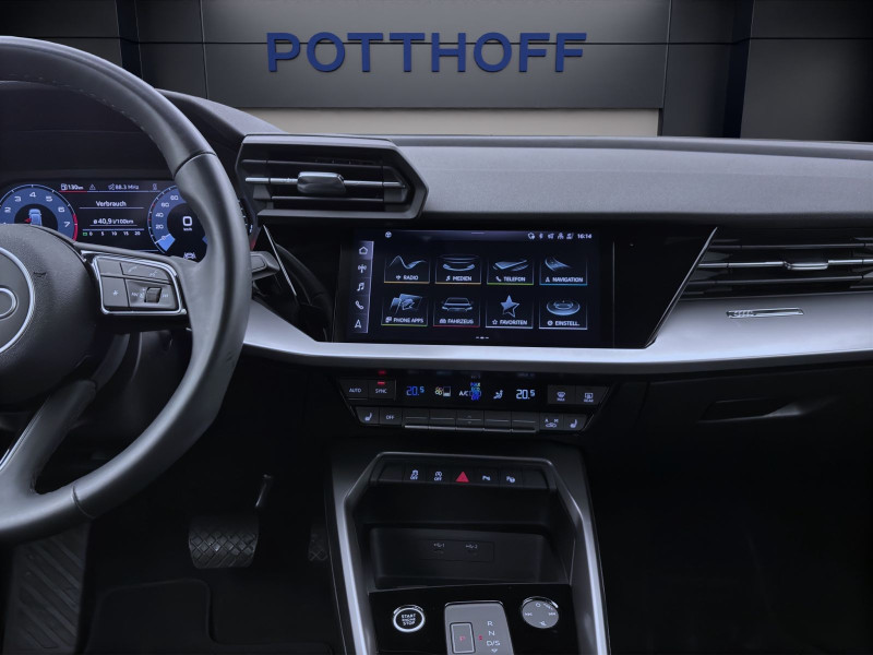 Bild 12: Audi A3 Sportback 35 TFSI AHK SITZHZG PDC KLIMA