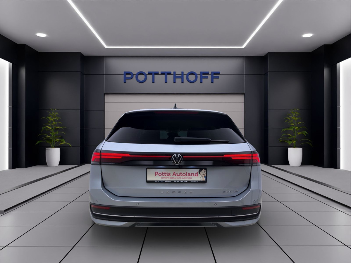 Thumb 2: Volkswagen Passat Variant 1.5 TSI eHybrid DSG BUSINESS AHK NAVI KAMERA SITZHZG