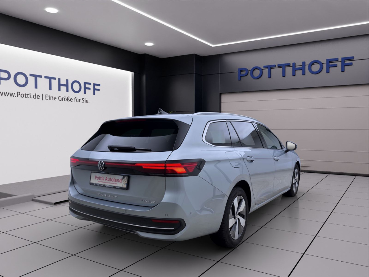 Thumb 4: Volkswagen Passat Variant 1.5 TSI eHybrid DSG BUSINESS AHK NAVI KAMERA SITZHZG