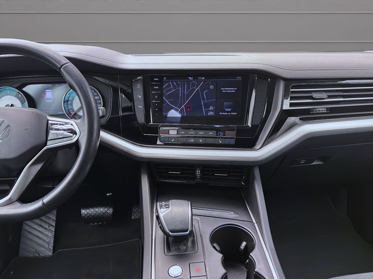 Thumb 13: Volkswagen Touareg 3.0 TDI V6 Tiptronic 4M AHK NAVI LUFT ACC