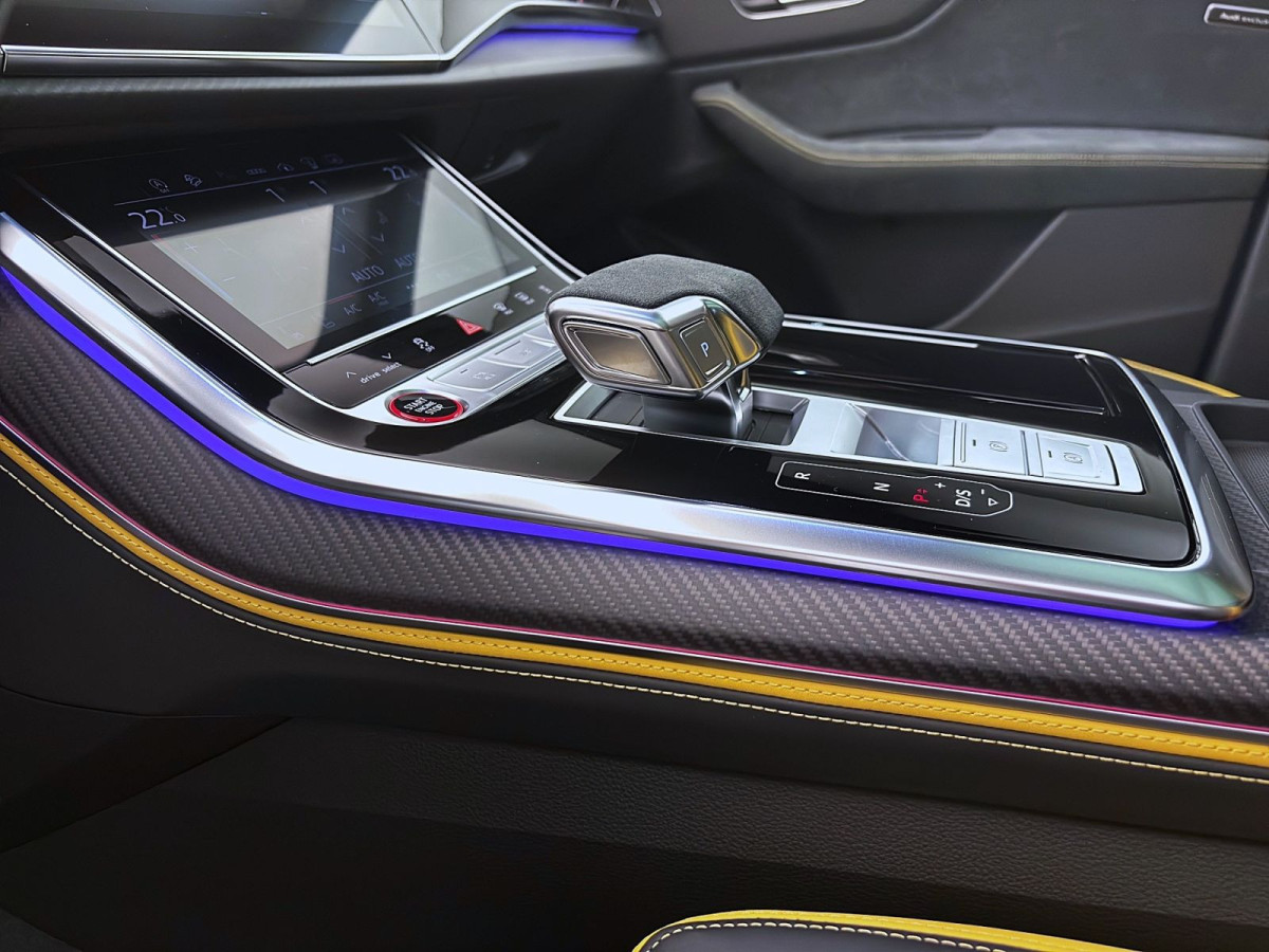 Thumb 13: Audi RSQ8 Q PERFORMANCE PANO STDHZG HD-MATRIX AHK