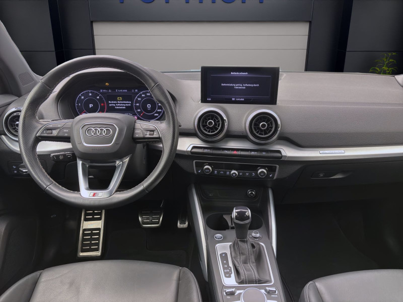 Bild 12: Audi Q2 35 TDI Q S LINE AHK NAVI MATRIX KLIMA