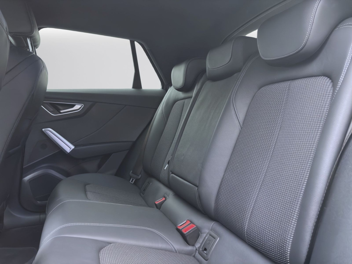 Thumb 14: Audi Q2 35 TDI Q S LINE AHK NAVI MATRIX KLIMA