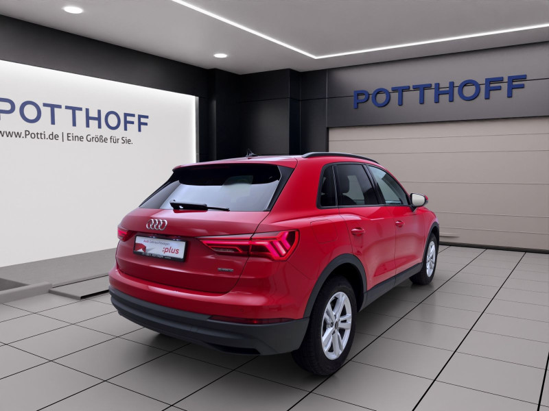 Bild 4: Audi Q3 40 TDI Q PDC AHK KAMERA NAVI eKLAPPE