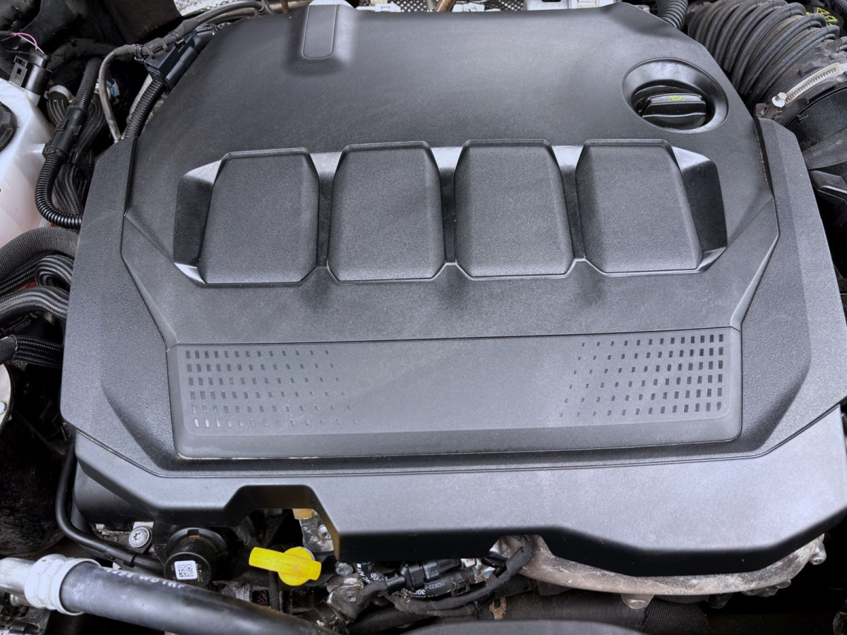 Thumb 16: Volkswagen Golf Variant 2.0 TDI DSG LIFE NAVI PDC LED SITZHZG