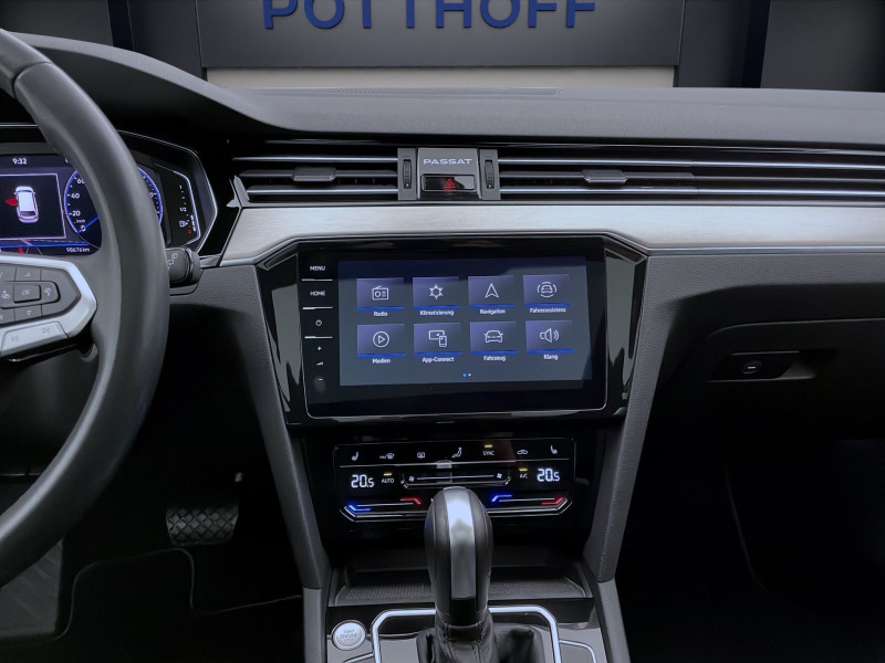 Bild 12: Volkswagen Passat Variant 2.0 TDI DSG ELEGANCE STANDHZG AHK PANO IQ.LIGHT