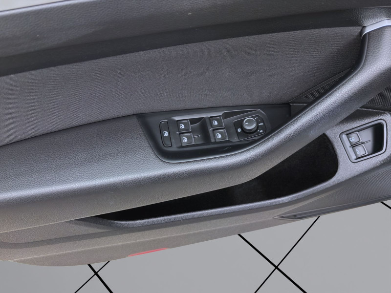 Bild 9: Volkswagen Passat Variant 1.4 TSI eHybrid DSG GTE NAVI KAMERA PDC LED SITZHZG