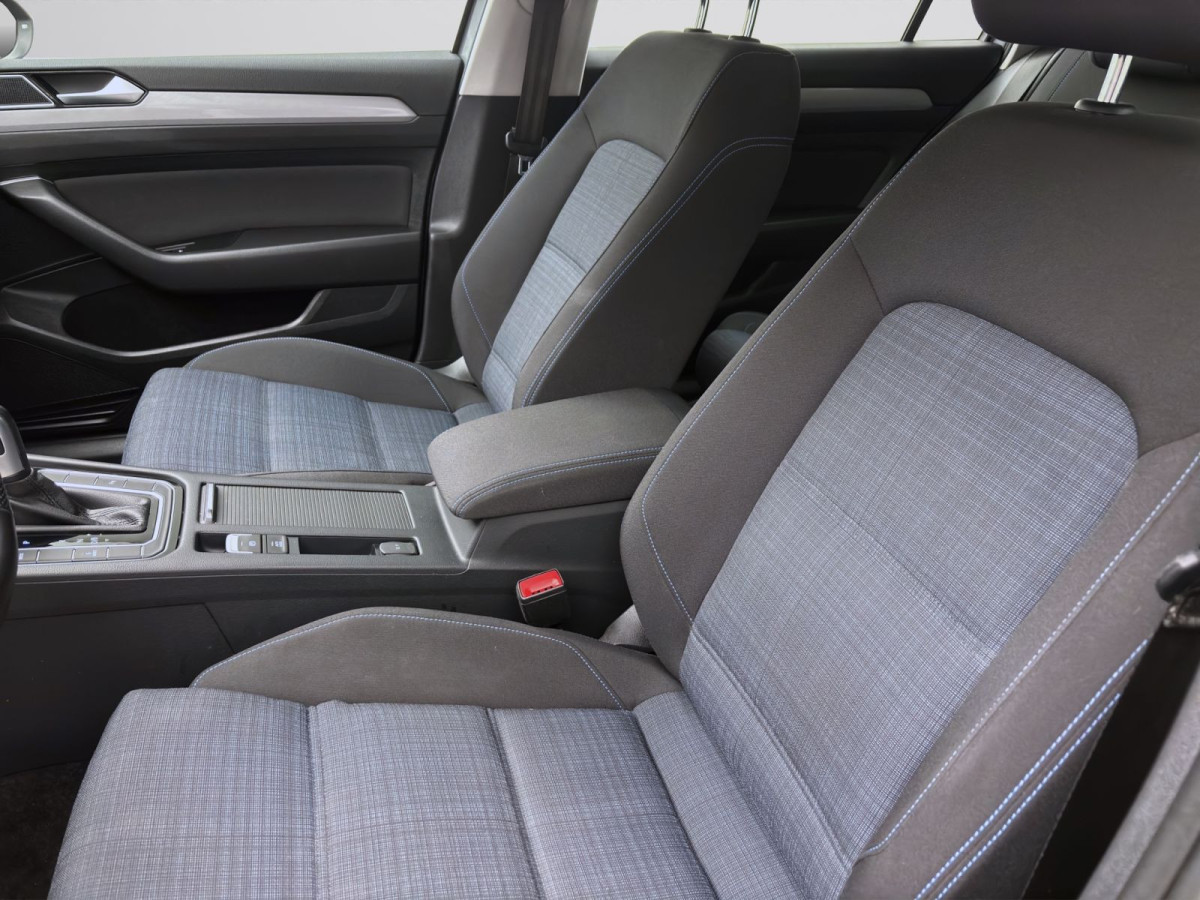 Thumb 8: Volkswagen Passat Variant 1.4 TSI eHybrid DSG GTE NAVI KAMERA PDC LED SITZHZG