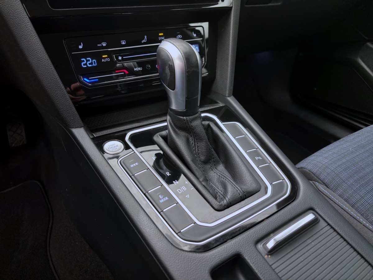 Thumb 13: Volkswagen Passat Variant 1.4 TSI eHybrid DSG GTE NAVI KAMERA PDC LED SITZHZG