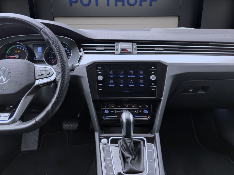 Bild 12: Volkswagen Passat Variant 1.4 TSI eHybrid DSG GTE NAVI KAMERA LED PDC