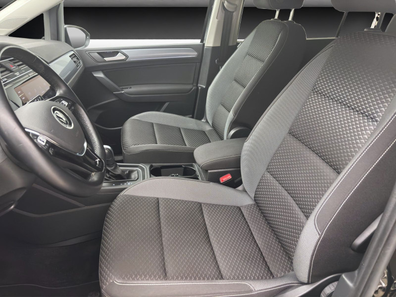 Bild 8: Volkswagen Touran 2.0 TDI DSG ACTIVE NAVI PDC SITZHZG ACC