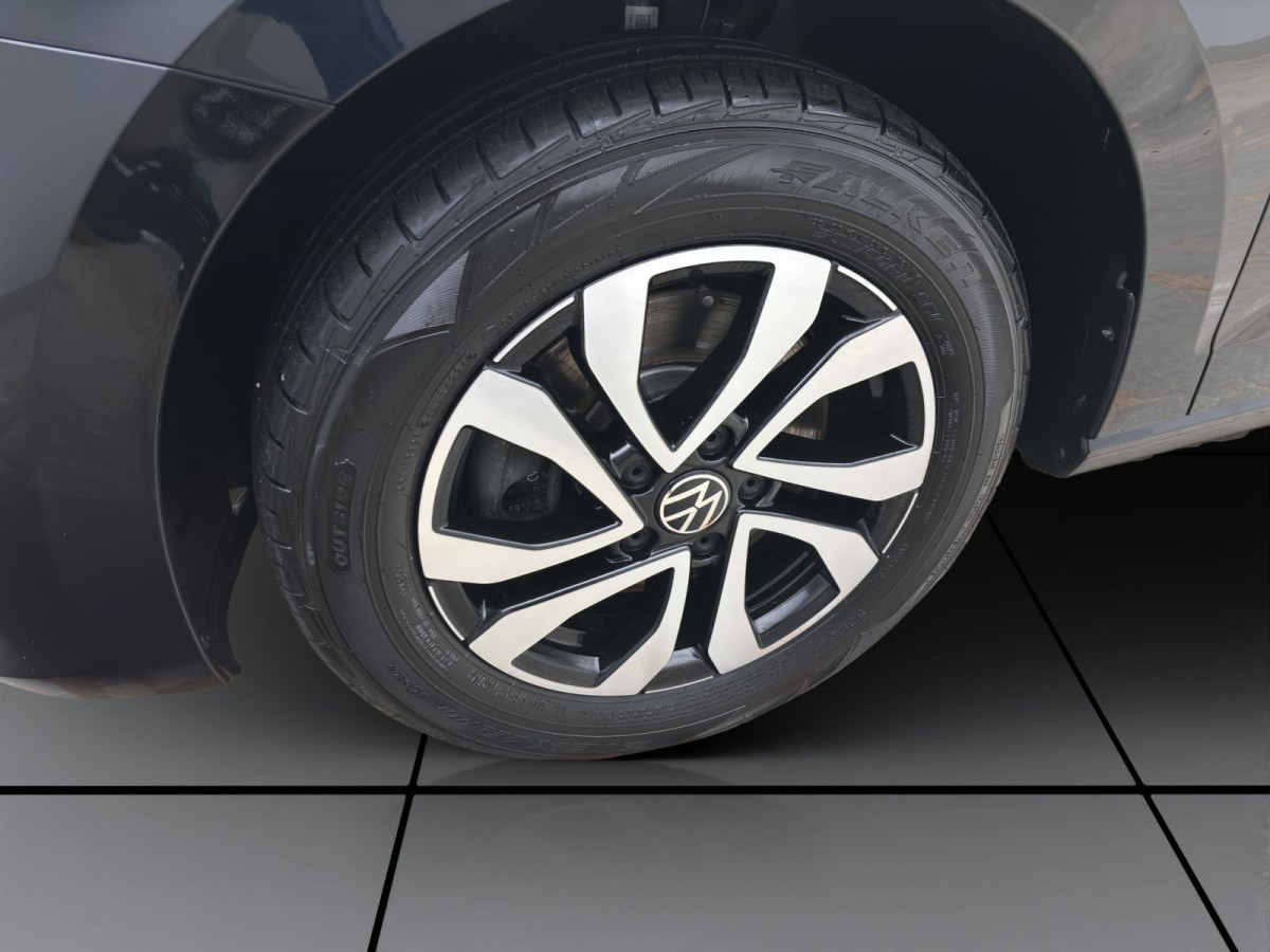 Thumb 7: Volkswagen Touran 2.0 TDI DSG ACTIVE NAVI PDC SITZHZG ACC