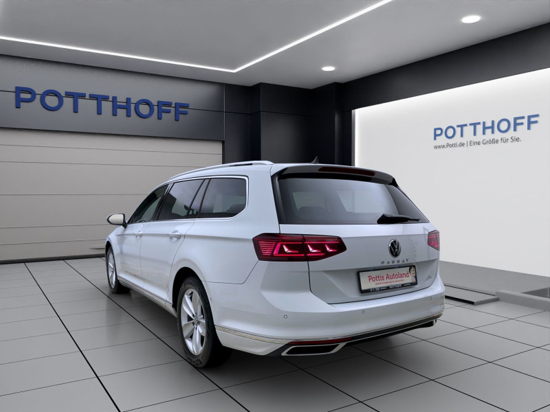 Bild 1: Volkswagen Passat Variant 2.0 TDI DSG ELEGANCE NAVI KAMERA IQ.LIGHT