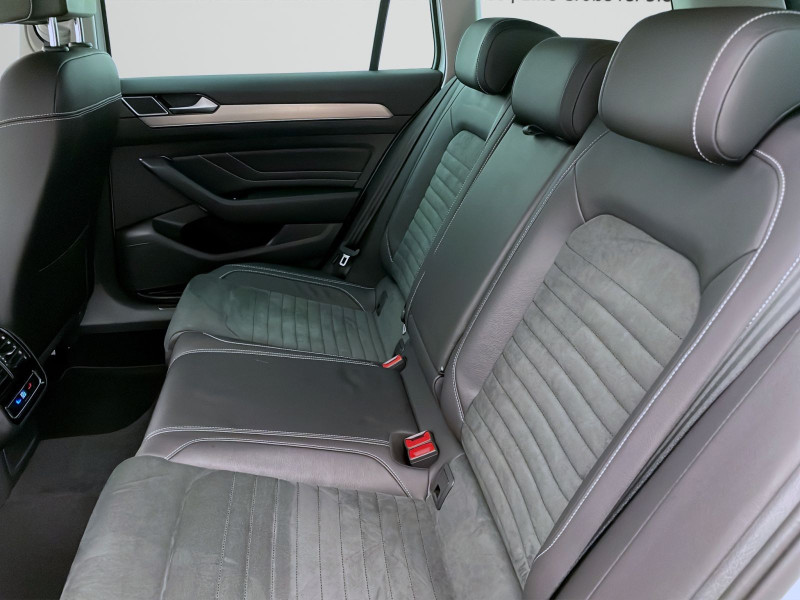 Bild 13: Volkswagen Passat Variant 2.0 TDI DSG ELEGANCE NAVI KAMERA IQ.LIGHT