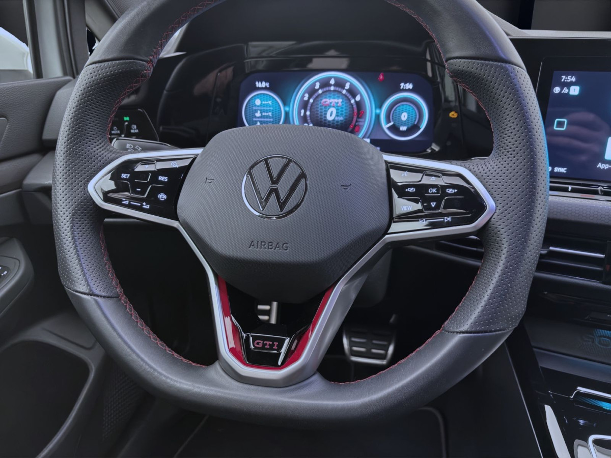 Thumb 11: Volkswagen Golf GTI PDC LED+ DAB+ LM17 KLIMA