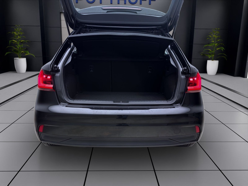 Bild 3: Audi A1 Sportback 25 TFSI SITZHZG LED PDC KLIMA LM17