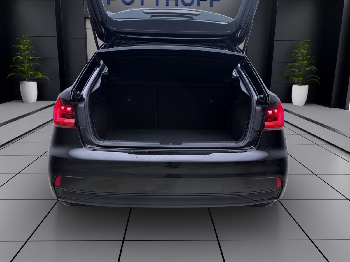 Thumb 3: Audi A1 Sportback 25 TFSI SITZHZG LED PDC KLIMA LM17