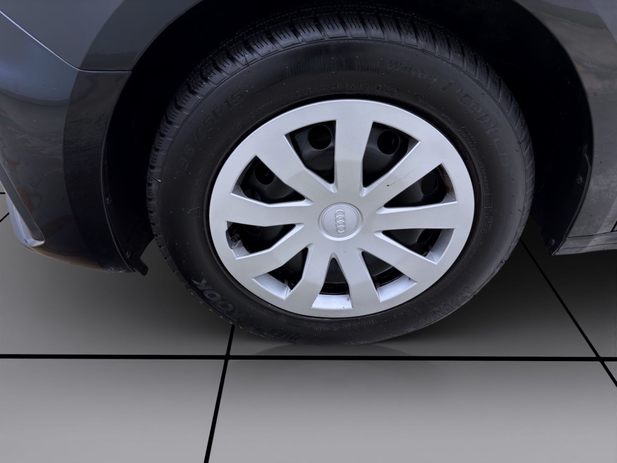 Thumb 7: Audi A1 Sportback 25 TFSI SITZHZG LED PDC KLIMA LM17